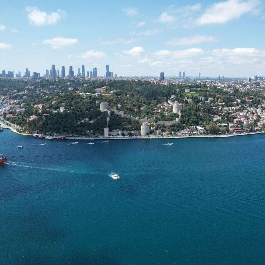 Fatih Sultan Mehmet 90 günde yaptı, İBB 6 yıldır restore edemedi