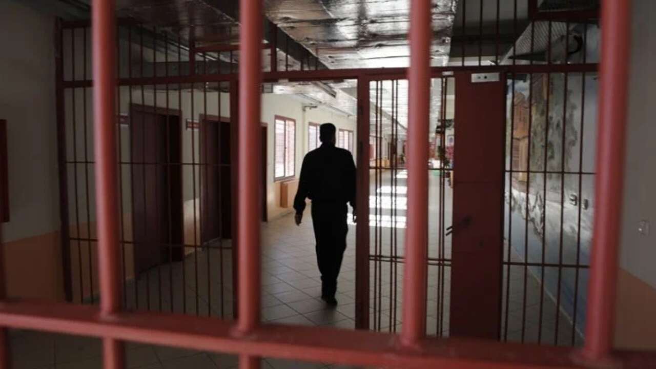 Ceza infaz sisteminde tarihi reform! İlk kez suç işleyene erken tahliye kapısı aralanıyor