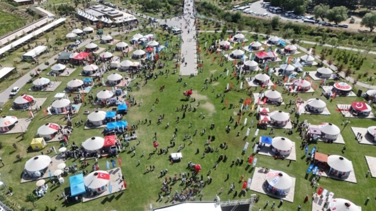 Malazgirt Zaferi etkinlikleri başladı: Ahlat ve Malazgirt’te görsel şölen!
