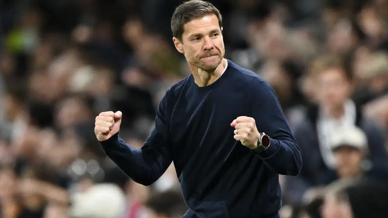 Xabi Alonso Chelsea kariyerine derbi galibiyetiyle başladı