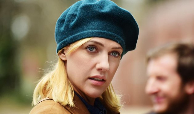 Meryem Uzerli çekimler sırasında fenalaştı!