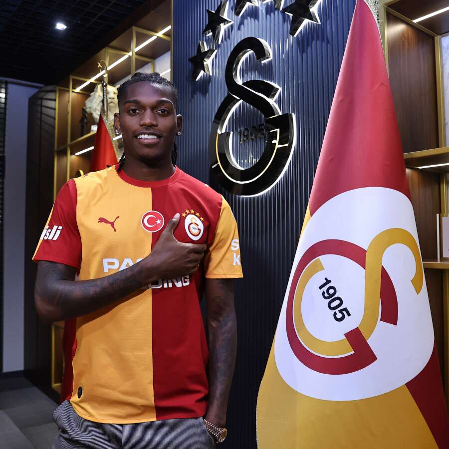 Galatasaray Rafael Leao transferini KAP'a bildirdi! İşte bonservisi ve maaşı