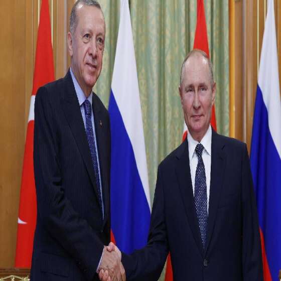 Erdoğan ve Putin'den kritik zirve: Akkuyu sonrası yeni santral adımı geliyor!