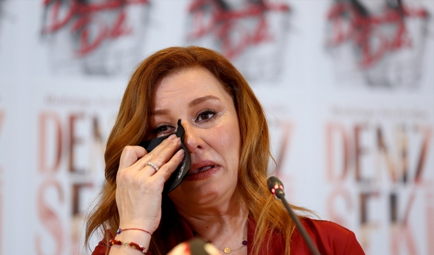 Deniz Seki'nin bıçak altına yatmak için yapmadığı kalmadı!