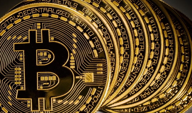Bitcoin 10 bin dolar rekorunu da kırdı...