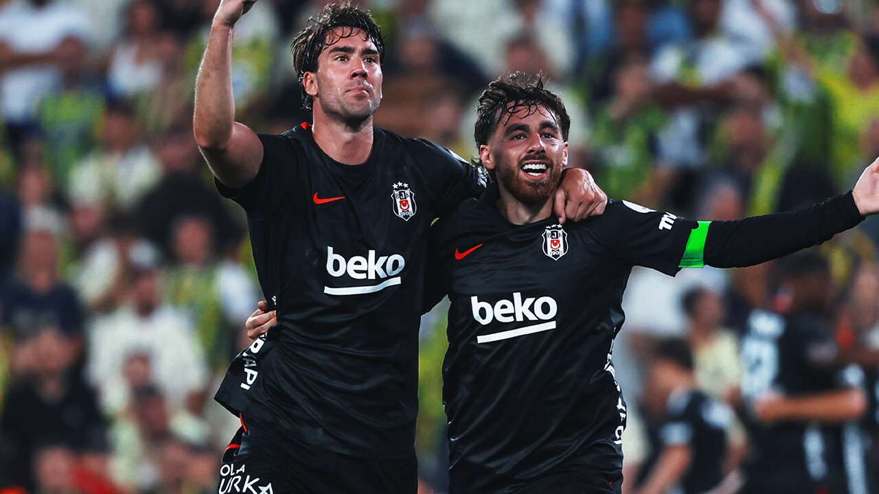Beşiktaş Kadıköy'de 1-0'dan geri dönüp kazandı