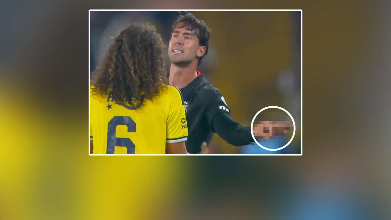 Vlahovic'in el harekete kameralardan kaçmadı
