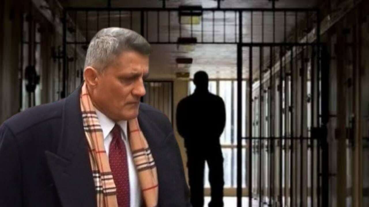 Kaşif Kozinoğlu'nun şüpheli ölümünde FETÖ’cü gardiyan izi: Alarm çalarken radyonun sesini açmış!