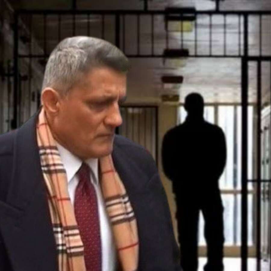 Kaşif Kozinoğlu'nun şüpheli ölümünde FETÖ’cü gardiyan izi: Alarm çalarken radyonun sesini açmış!