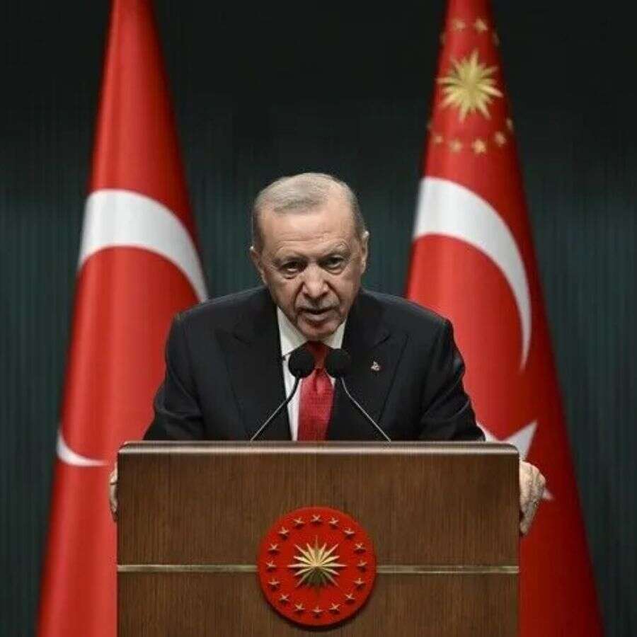 Cumhurbaşkanı Erdoğan: Bizi yolumuzdan döndüremezler