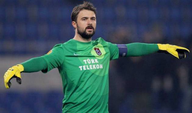Onur Kıvrak'a çok sert cevap! 'Vatan hainlerinin ipine sarılmaya çabalamak...'
