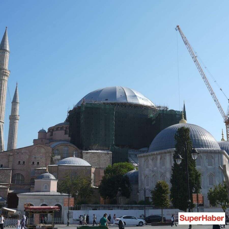 Ayasofya-i Kebir Cami-i Şerifi'nde doğu yarım kubbede güçlendirme çalışmaları başlıyor
