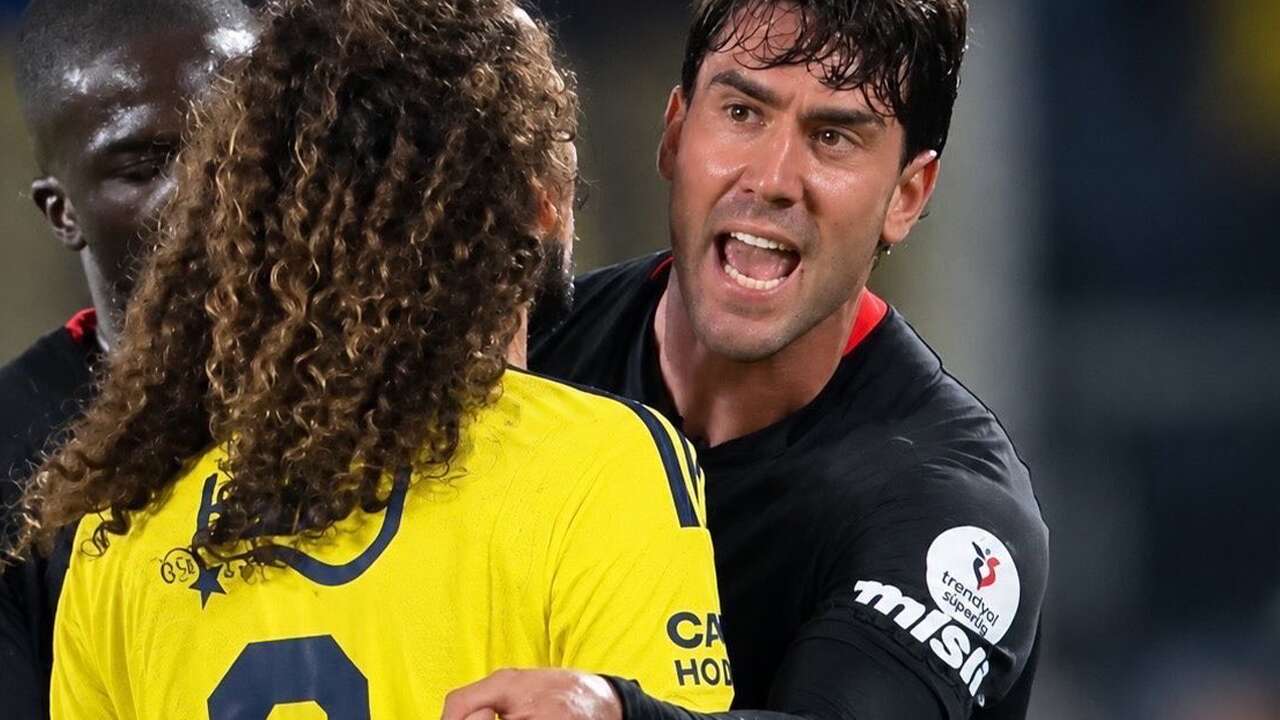 Beşiktaş, Vlahovic kararını sızdıran gazeteciye dava açıyor