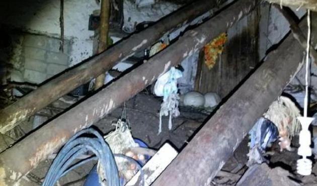 Siirt'te aşırı yağış nedeniyle ev çöktü!  Ölü ve yaralılar var