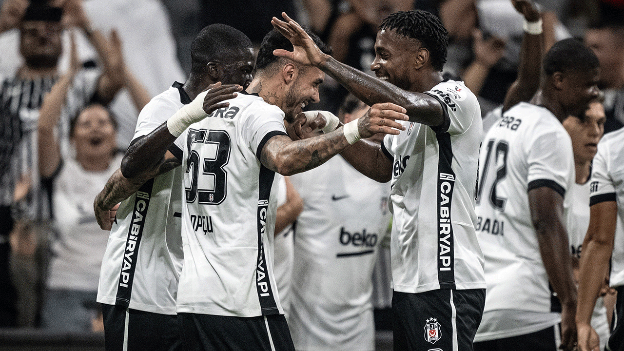 Beşiktaş Erzurumspor'u rahat geçti
