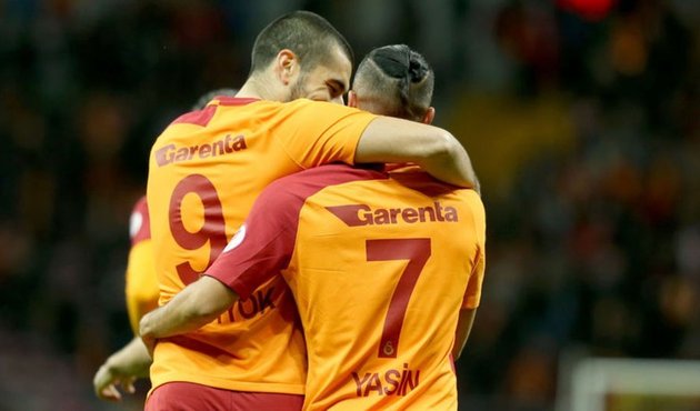 Galatasaray evinde güle oynaya kazandı!