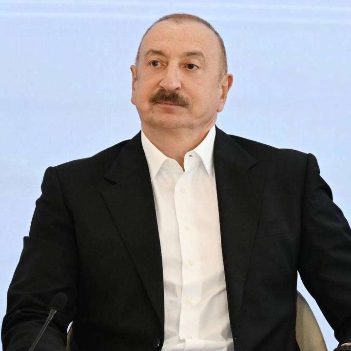 Aliyev, Avrupa'yı topa tuttu! "Bize kimse dokunamaz"