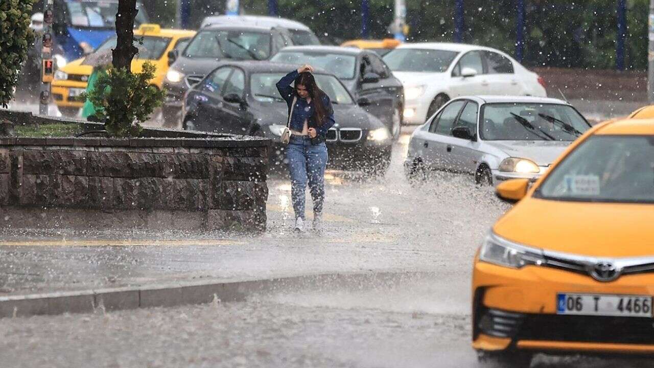 Hafta sonuna plan yapanlar dikkat! Yağışlı hava hafta sonu da devam edecek