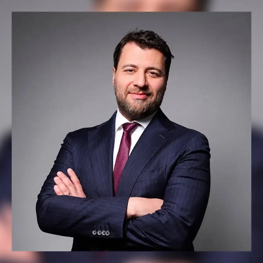 Emre Tezmen, şirketteki görevinden ayrıldı