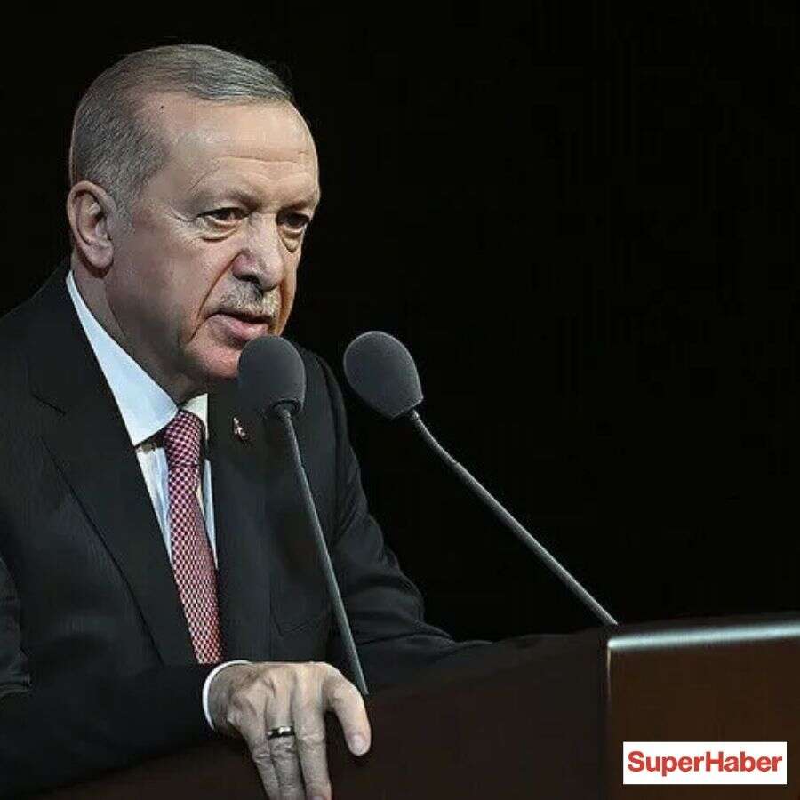 İstanbul Havalimanı 4. pisti açıldı! Cumhurbaşkanı Erdoğan muhalefete yüklenip rekor rakamları sıraladı