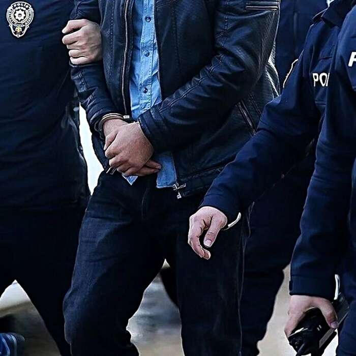 Soruşturmada yeni dalga: Ünlü giyim markasının patronuna gözaltı!