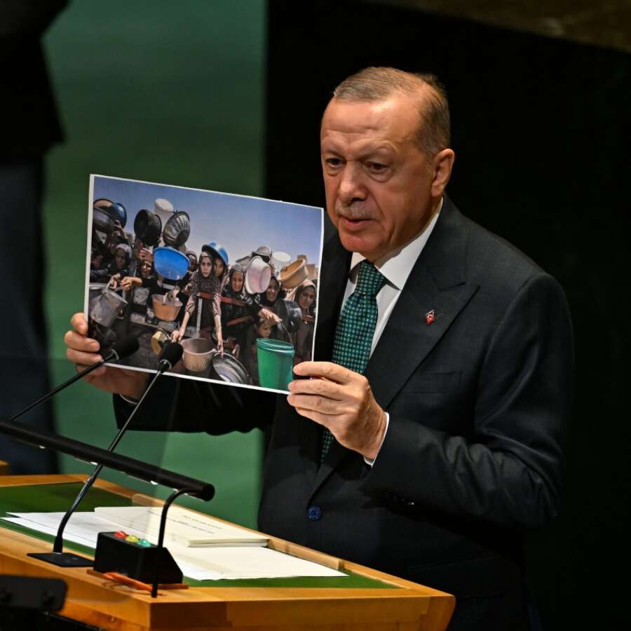 Cumhurbaşkanı Erdoğan'dan devrim niteliğinde çağrı! "BM veto hakkını tamamen kaldırmalıdır!"