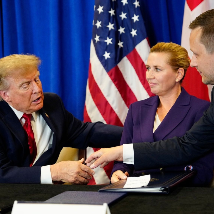 Trump, BM çatısı altında Danimarka'nın Grönland topraklarını gasp etti! Tehdit ve şantajla masaya oturttu