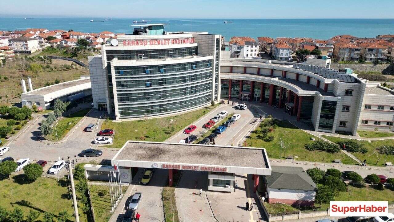 Hastalardan IBAN'la para istediği öne sürülen doktor açığa alındı