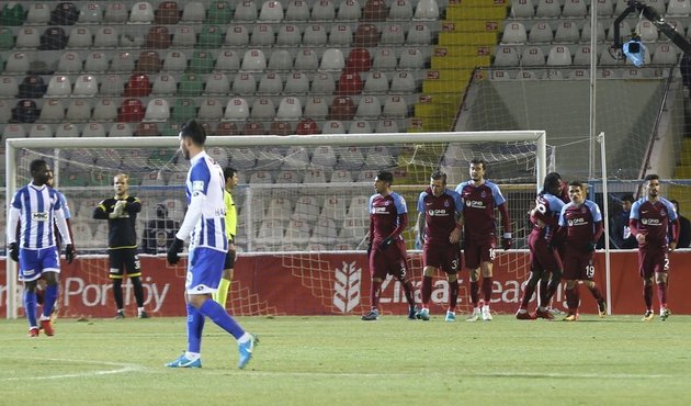Trabzonspor, Erzurumspor'u rahat geçti!