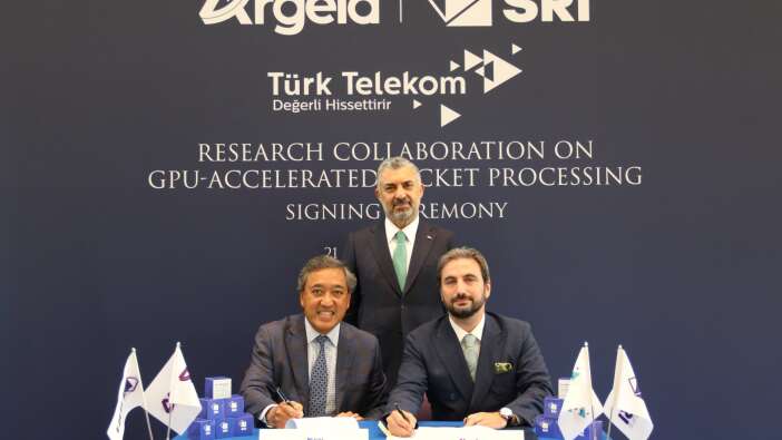 Türk Telekom,  sürdürülebilirlik yol haritasını küresel yatırımcı topluluğuyla paylaştı