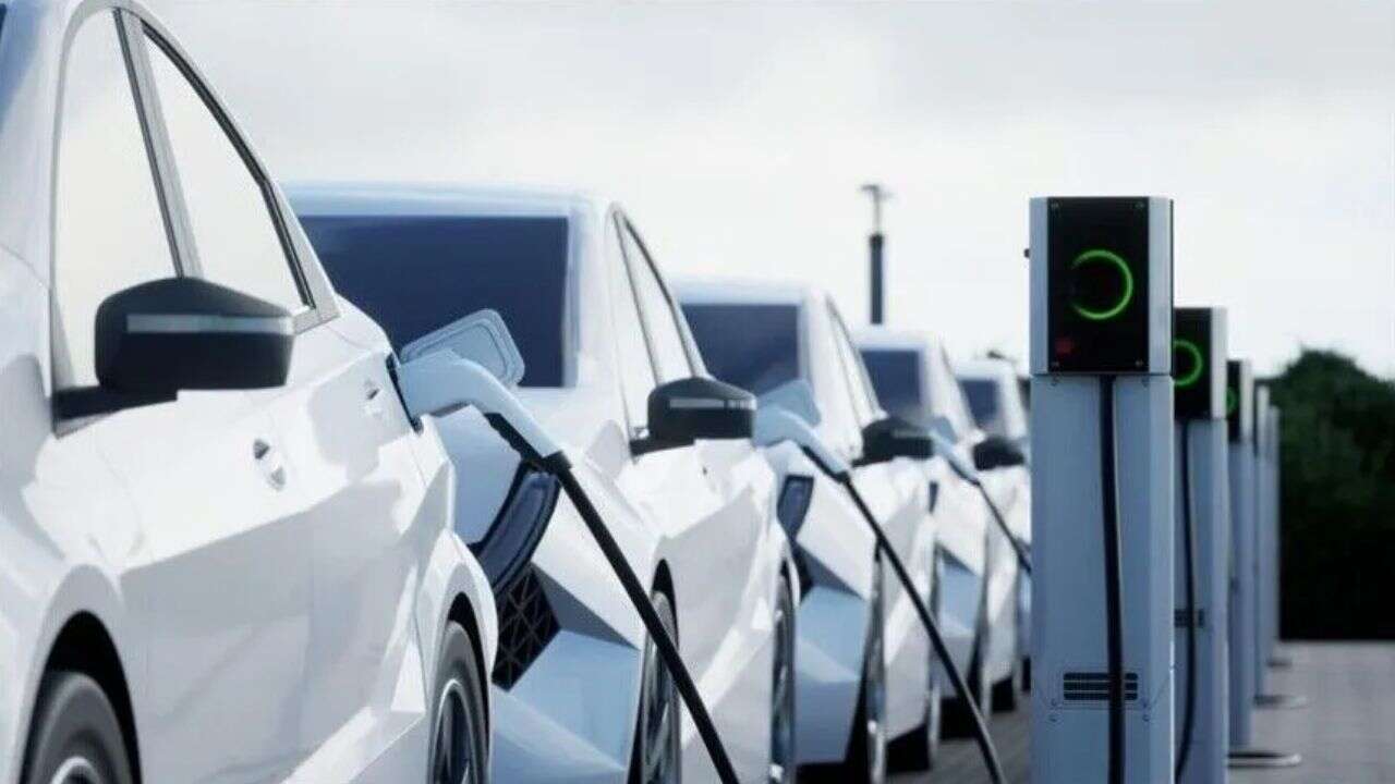 Elektrikli araçlara kilometre bazlı vergi sistemi mi geliyor? DMM’den açıklama