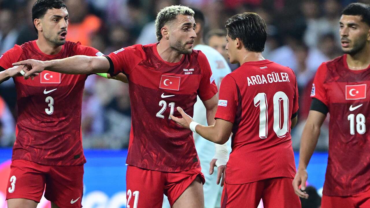 A Milli Takımımız, sahasında Fransa'ya yenildi