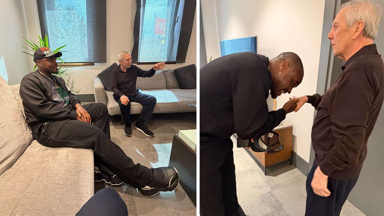 Emenike'nin son hali! Aziz Yıldırım'ın elini öptü
