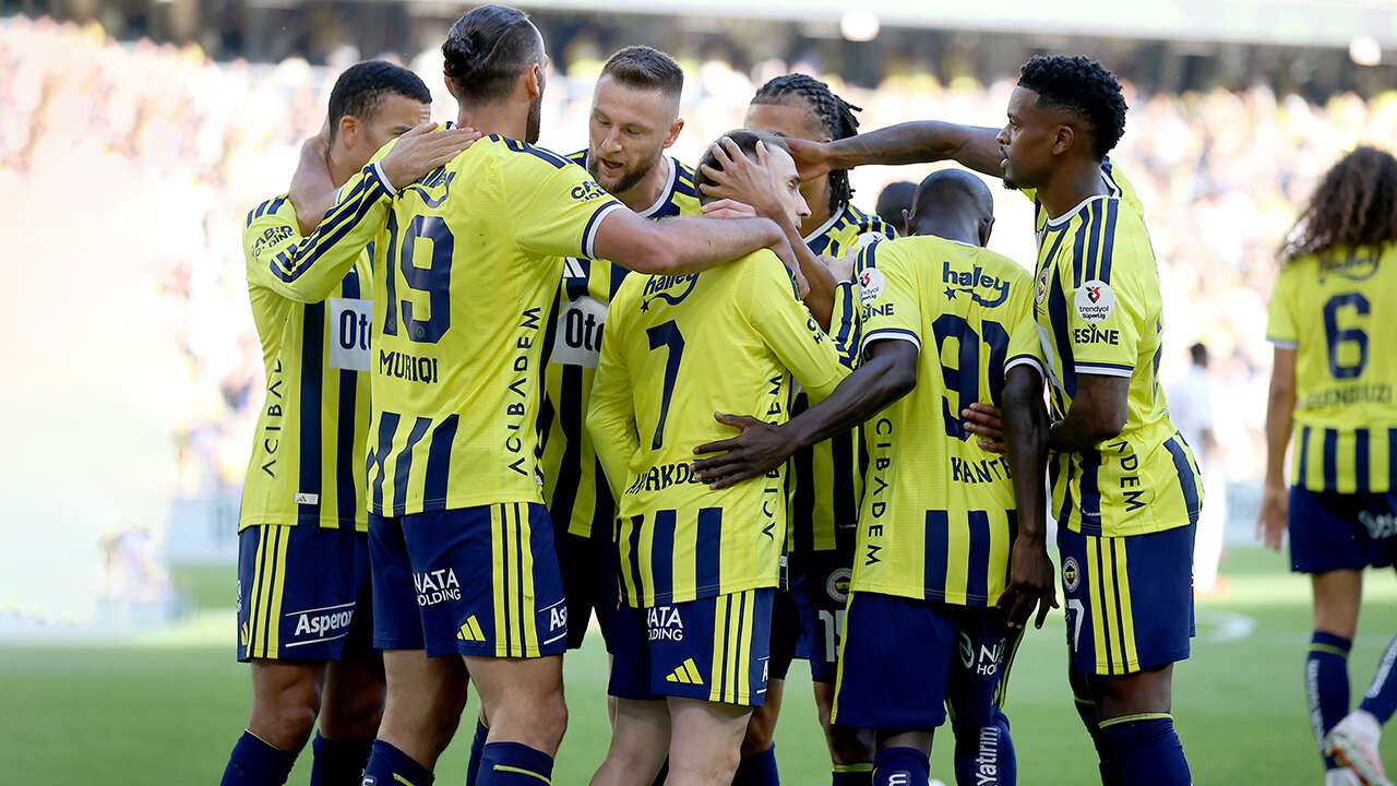 Fenerbahçe'yle ilgili şaşırtan iddia: "27 milyon euro maaş alıyor"