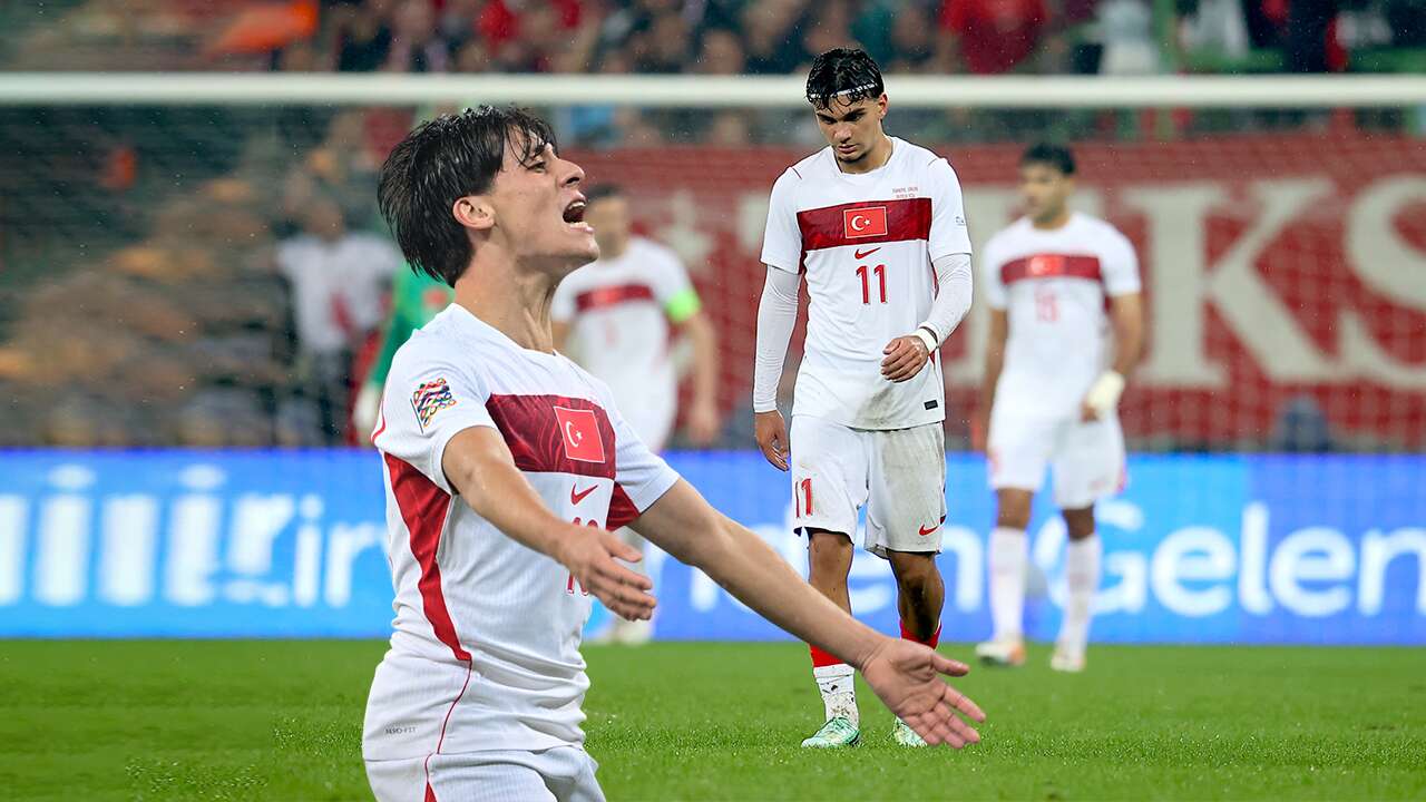 A Milli Takımımız sahasında İtalya'ya farklı yenildi