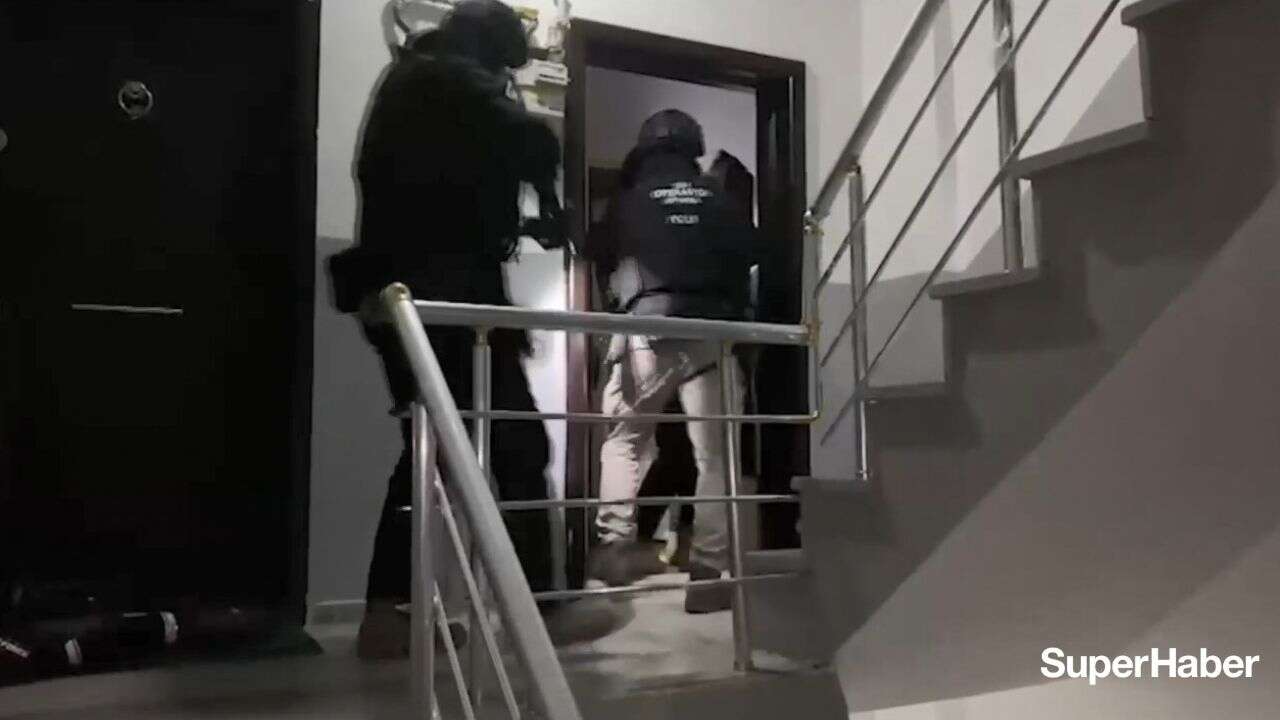 İstanbul'da DEAŞ'a finansman operasyonu! "Zekât" ve "fitre" adı altında para aktarmışlar