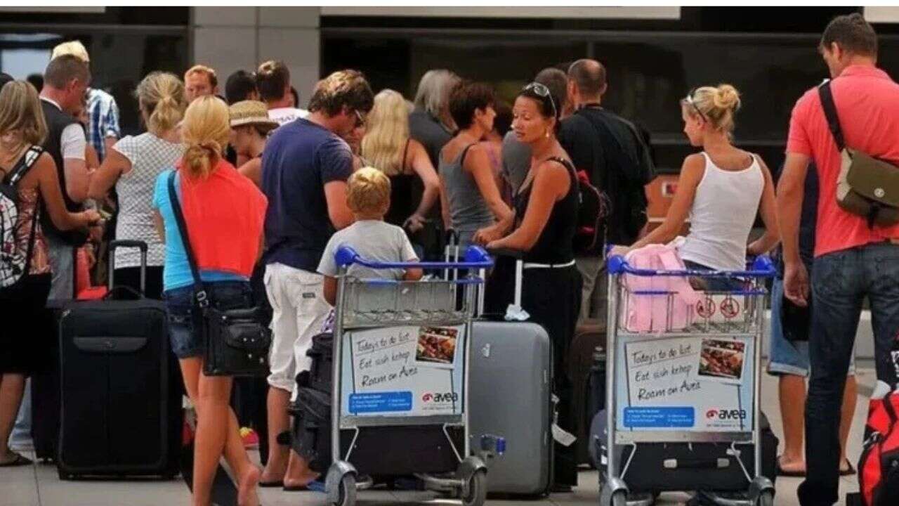 Türkiye'yi yılın ilk 8 ayında 34,8 milyon yabancı ziyaret etti