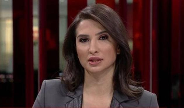CNN Türk spikeri Başak Şengül'ün canlı yayındaki panik anları! / VİDEO