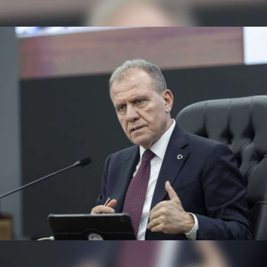 Mersin'de yolsuzluk operasyonu dalgası: 3 belediye başkanı gözaltında! 330 milyon liralık kamu zararı...