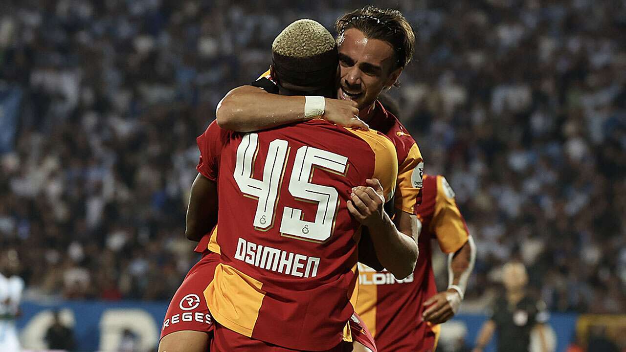Galatasaray'da Victor Osimhen'in tek derdi Barcelona'yı yıkmak