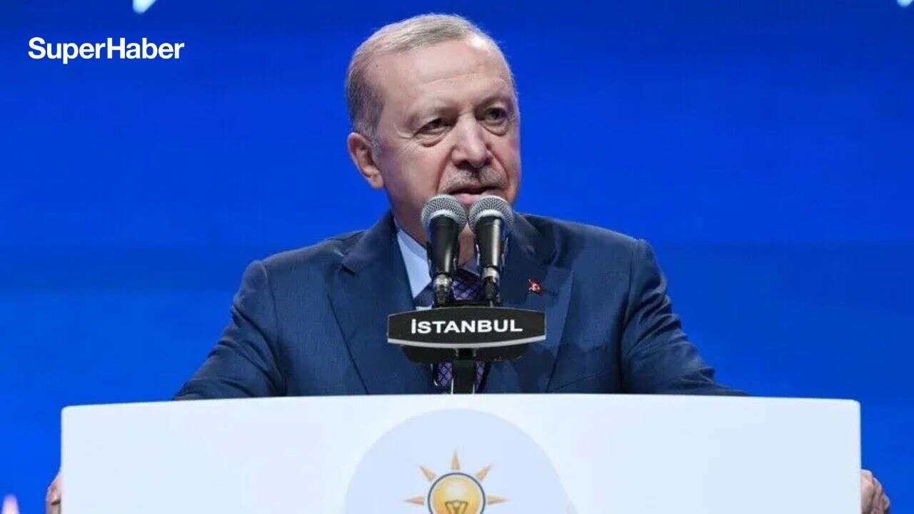 Cumhurbaşkanı Erdoğan: Hiç endişe etmeyin dimdik ayaktayız