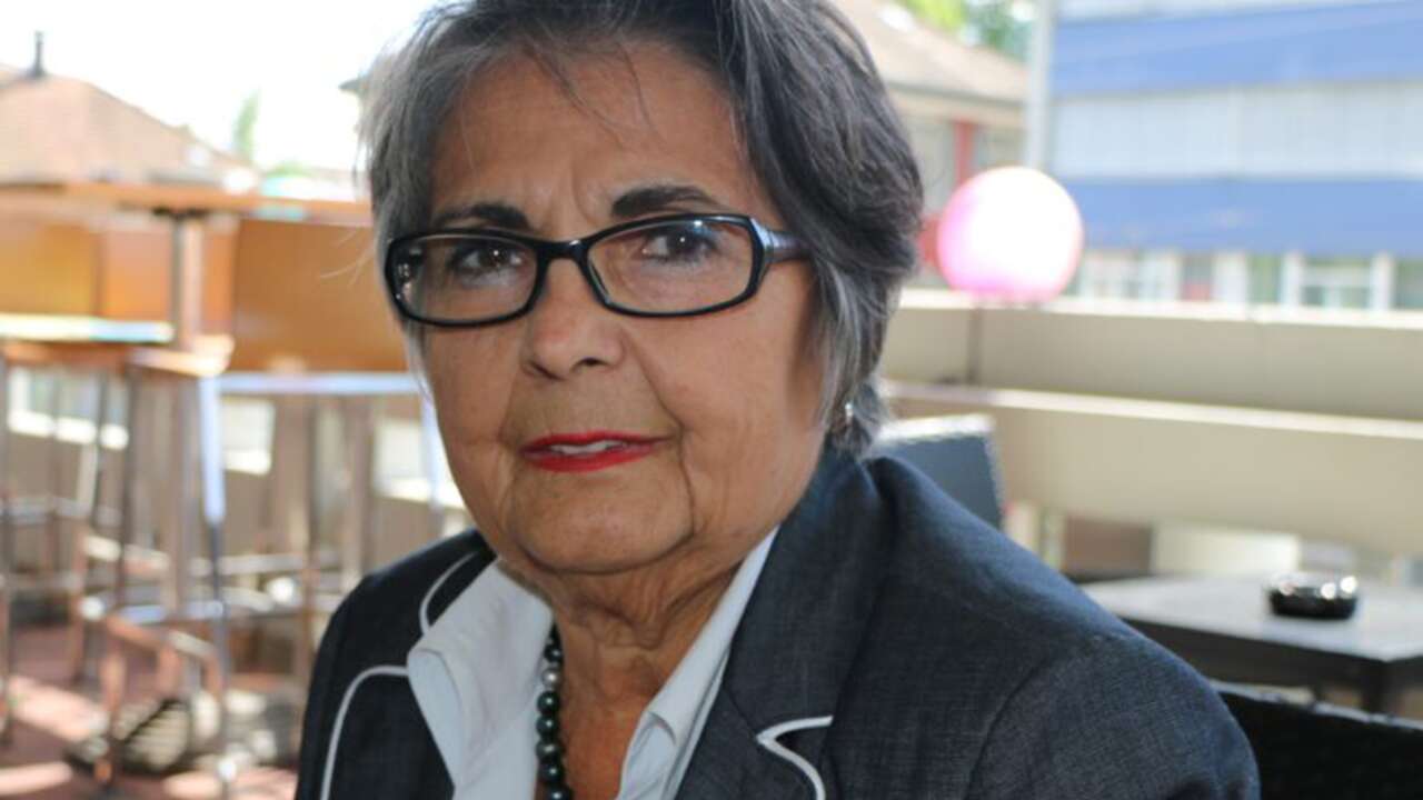 Bir dernekten yarım asırlık mirasa: İsviçre’de Türk kadınlarının öncü ismi Hidayet Aladağ ‘Ahde Vefa’ ile anıldı