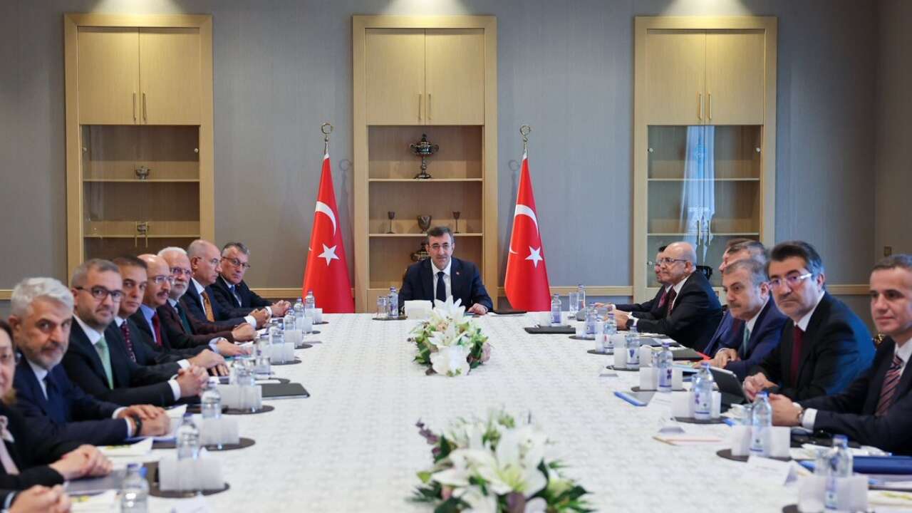 Yaralar sarılıyor... Mağdurların merakla beklediği fon zirvesi sonrası açıklama geldi: Sorunlu fonlara özel hesap açılıyor!