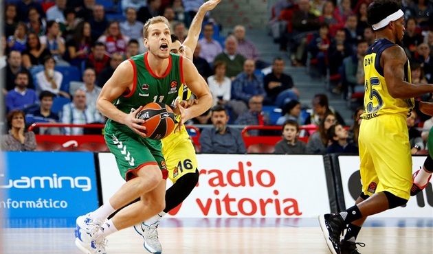 Fenerbahçe Euroleague'de Baskonia deplasmanına çıkıyor...