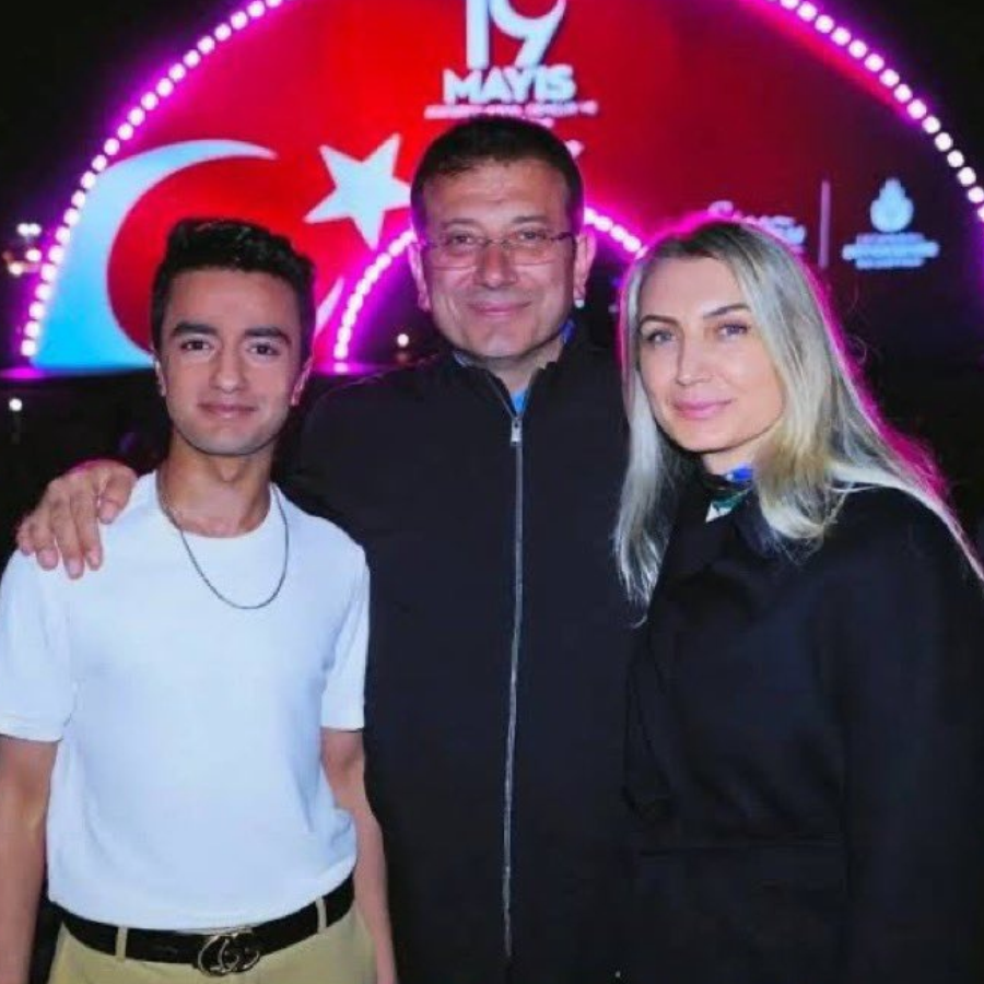 İmamoğlu cezaevinde kahrolacak: Bir numaralı trolü de AK Partili oldu