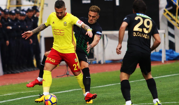 Akhisarspor - Malatyaspor maçında gol sesi çıkmadı!