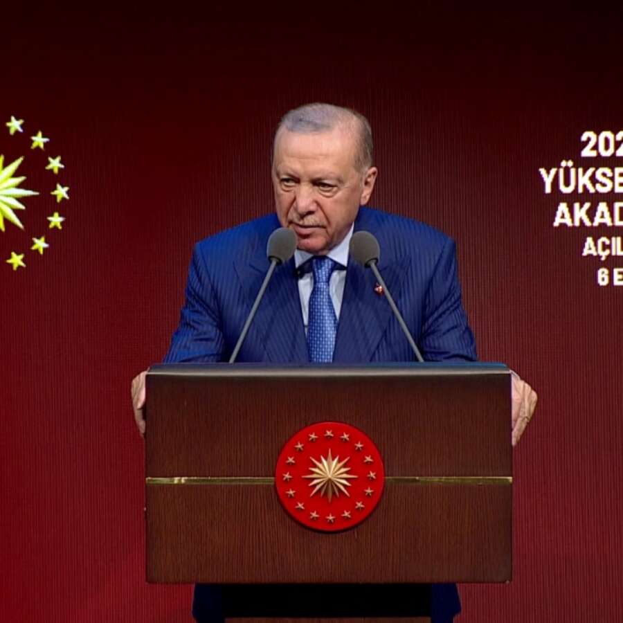 Cumhurbaşkanı Erdoğan'dan yeni akademik yıl açılışında dikkat çeken mesaj: Fırat'ın öbür yakasını asla unutmayız!