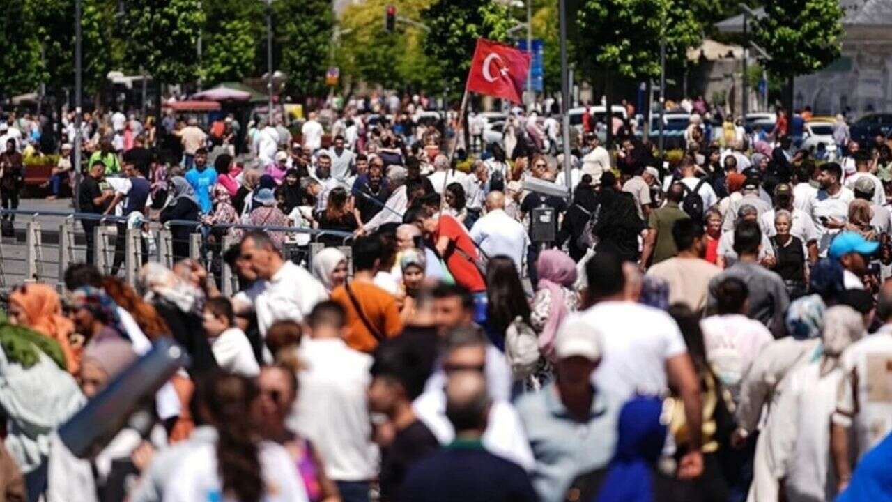 Listenin zirvesindeki şehir herkesi şaşırttı! İstanbul ve Ankara geride kaldı: En mutlu şehir bakın neresi
