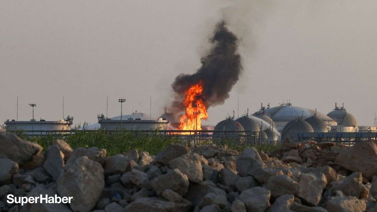Suudi Arabistan'ın başkenti Riyad'da şiddetli patlama sesi