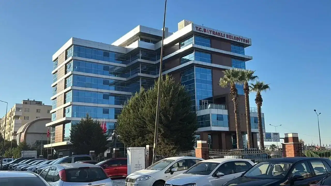 Belediyeye operasyon: Eski başkan dahil 6 kişi tutuklandı!